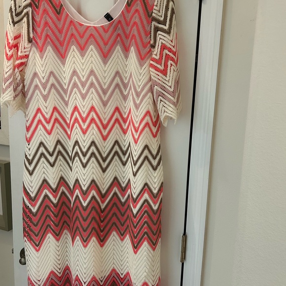 Chevron Patterned Dress Size 3x Pink Lavender Cream - Picture 1 of 6